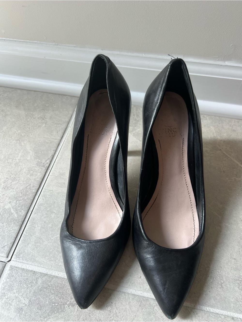 Vince Camuto Black Pointed-Toe Leather Pumps